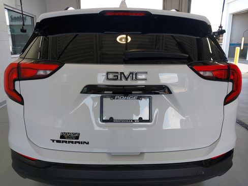 Used 2020 GMC Terrain SLE w/ Driver Convenience Package FWD image 34