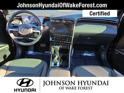 Certified 2024 Hyundai Santa Cruz Limited image 17