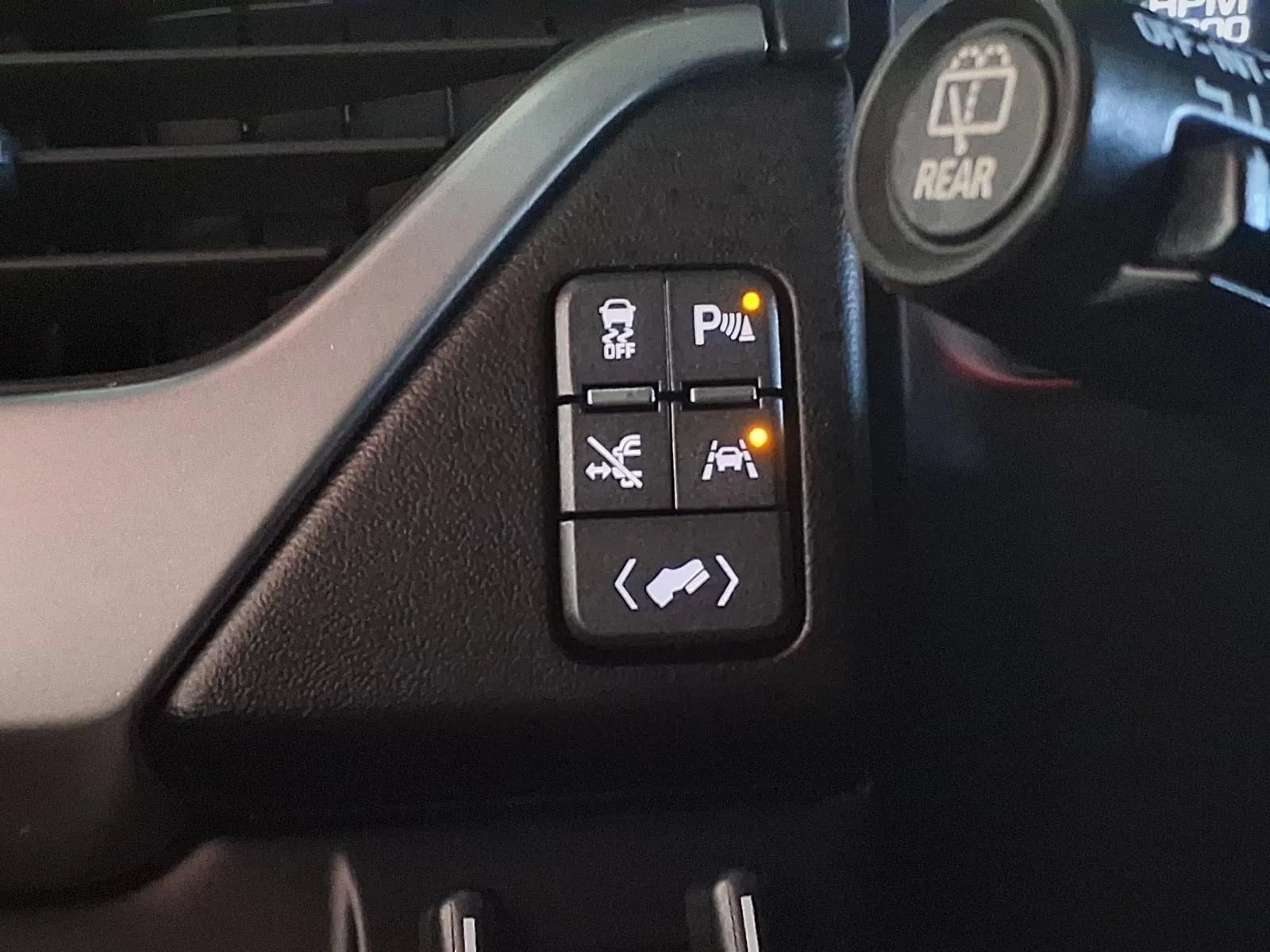 Used 2017 Chevrolet Suburban Premier AWD/4WD image 27