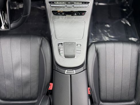 Used 2021 Mercedes-Benz E 350 4MATIC Sedan image 50