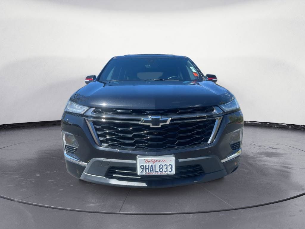 Used 2023 Chevrolet Traverse Premier w/ Redline Edition AWD/4WD image 3