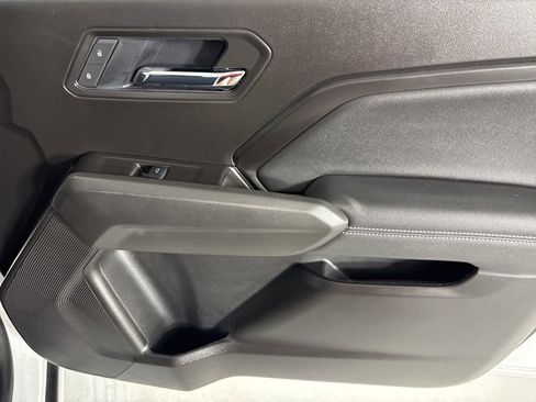 Used 2025 Chevrolet Colorado LT w/ Advanced Trailering Package AWD/4WD image 15