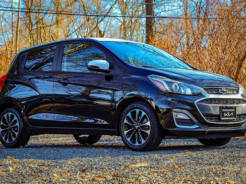 Used 2021 Chevrolet Spark LT w/ Spark Special Edition image 18