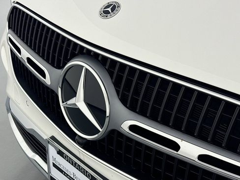 New 2026 Mercedes-Benz GLC 300 image 12
