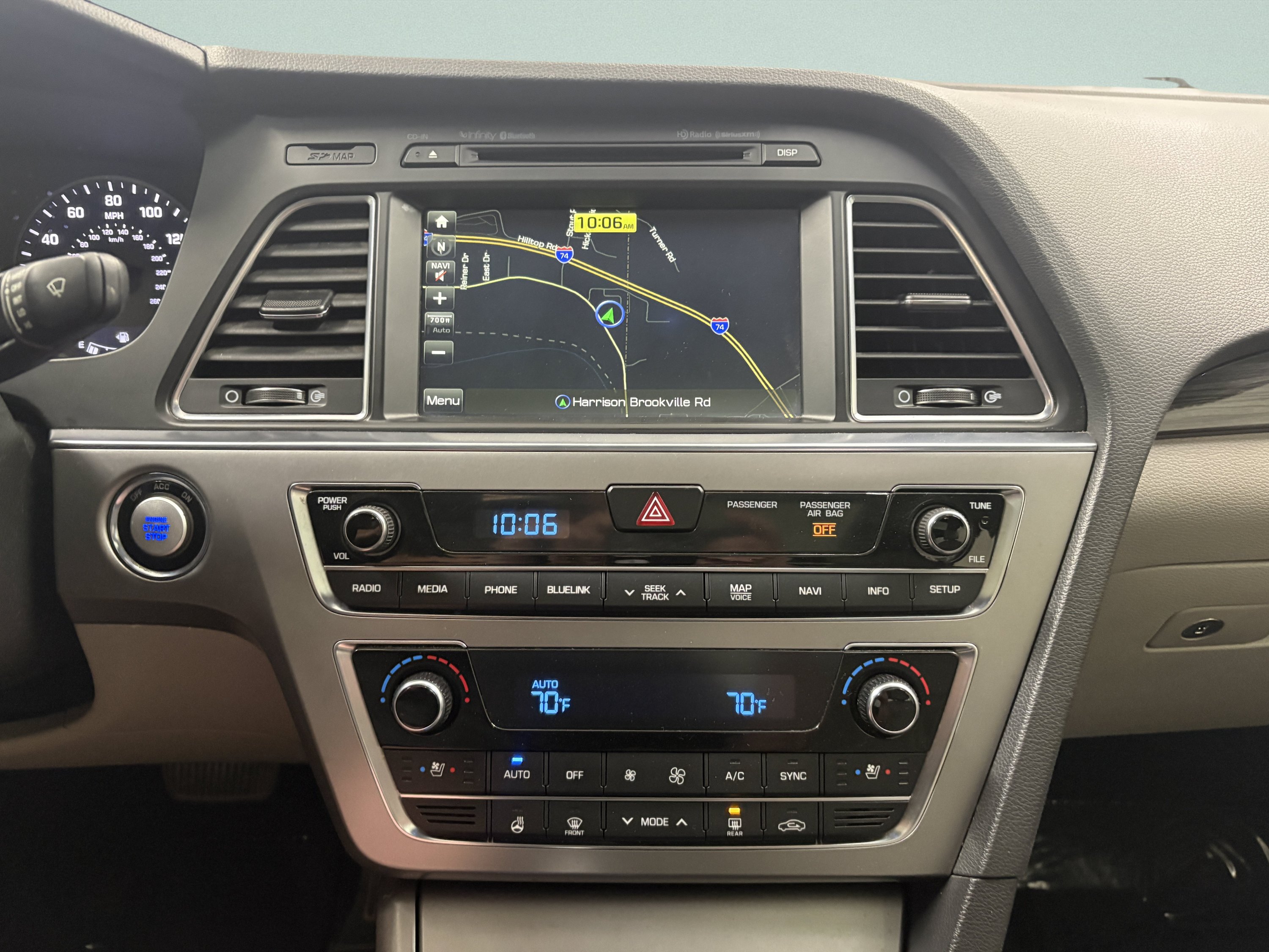 Used 2015 Hyundai Sonata Limited w/ Option Group 05 FWD image 13