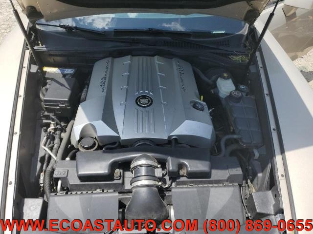 Used 2006 Cadillac XLR RWD image 9