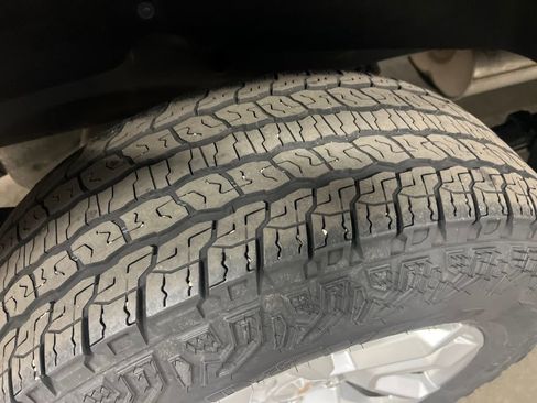 Certified 2023 Chevrolet Silverado 1500 LT image 11