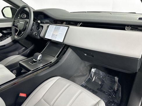 Used 2026 Land Rover Range Rover Evoque S AWD/4WD image 26