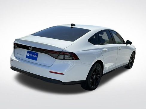 Certified 2025 Honda Accord SE image 7
