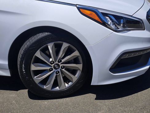 Used 2016 Hyundai Sonata Sport FWD image 9
