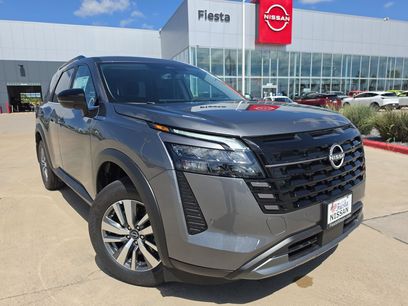New 2026 Nissan Pathfinder SL