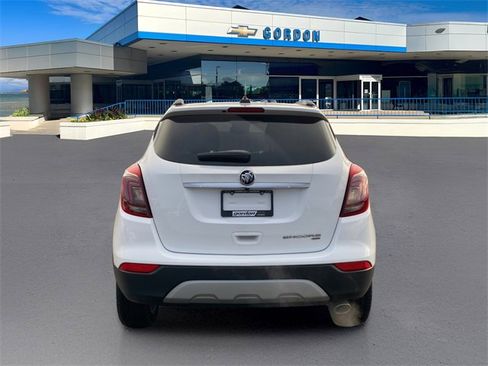 Used 2022 Buick Encore Preferred w/ Safety Package image 4