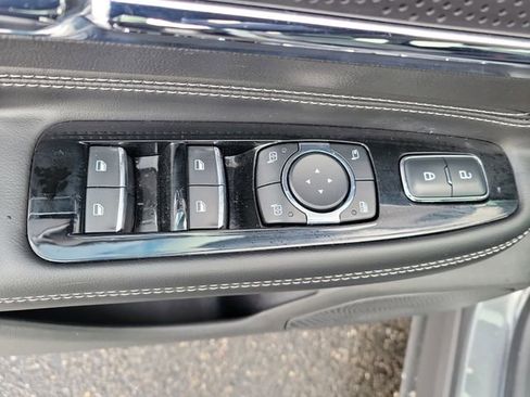 Certified 2024 Lincoln Corsair AWD w/ Equipment Group 101A image 10