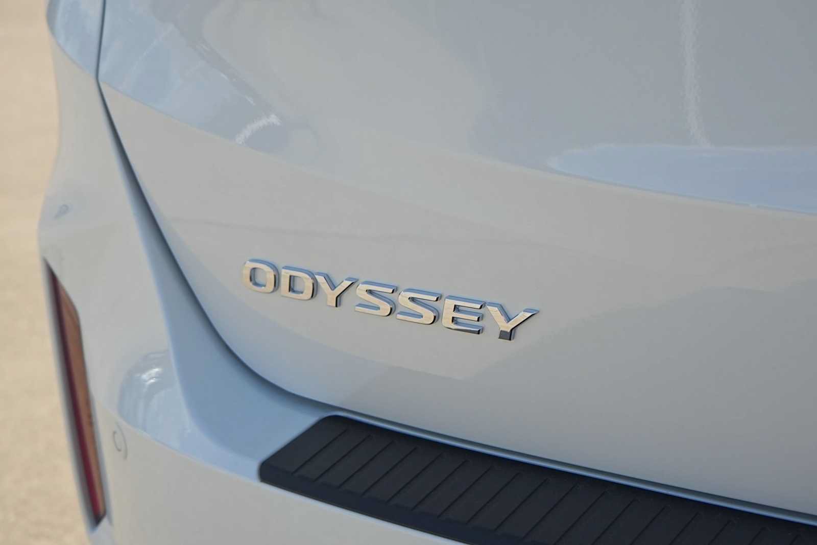 New 2027 Honda Odyssey Touring image 8