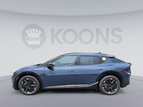 New 2026 Kia EV6 Wind AWD/4WD image 1