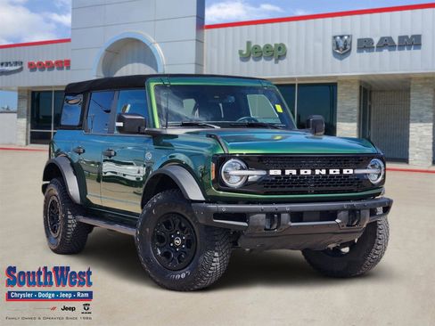 Used 2024 Ford Bronco Wildtrak AWD/4WD image 1