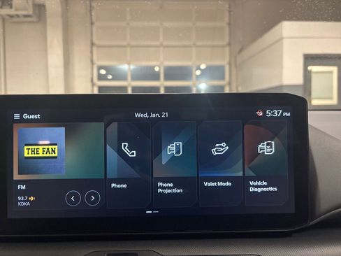 Used 2025 Kia K4 LXS image 18