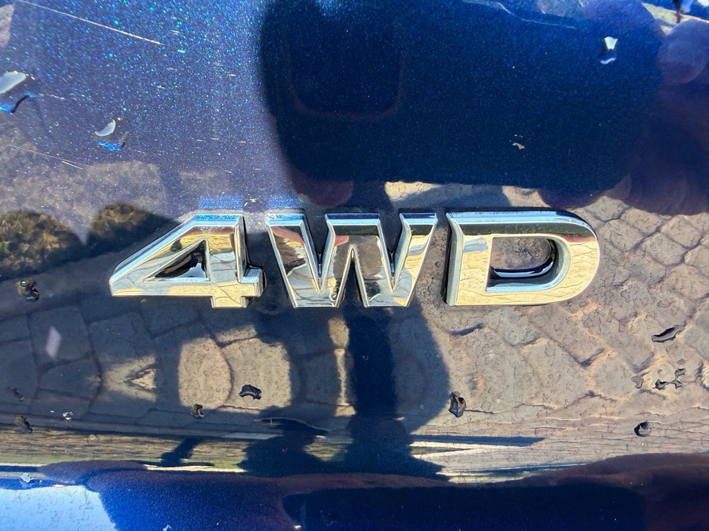 Used 2025 Nissan Pathfinder SV AWD/4WD image 22