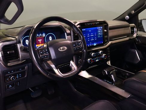 Used 2022 Ford F150 Platinum image 10