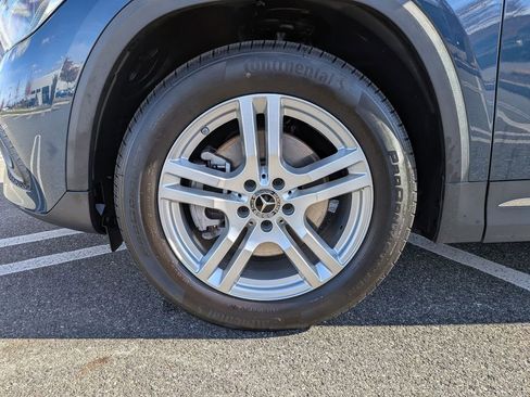 Used 2022 Mercedes-Benz GLA 250 4MATIC image 29