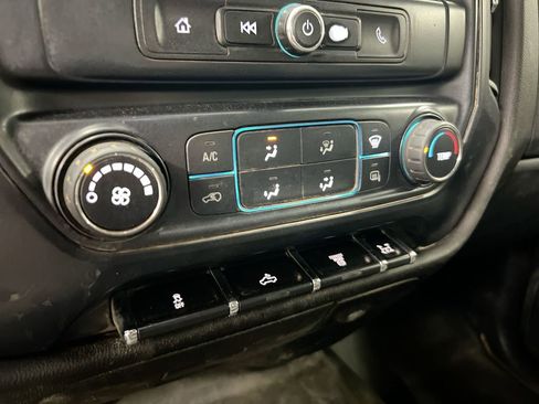 Used 2019 Chevrolet Silverado 3500 W/T w/ WT Convenience Package AWD/4WD image 10