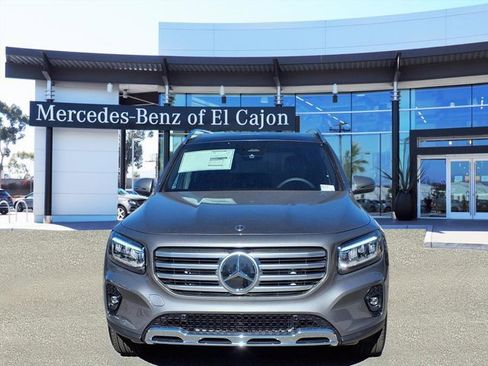 New 2026 Mercedes-Benz GLB 250 image 2