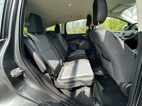 Used 2019 Ford Escape SE AWD/4WD image 18