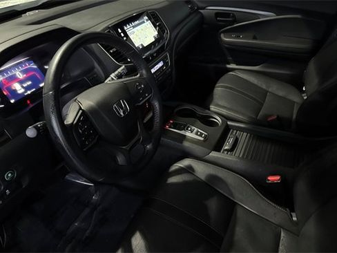 Used 2022 Honda Passport TrailSport image 10