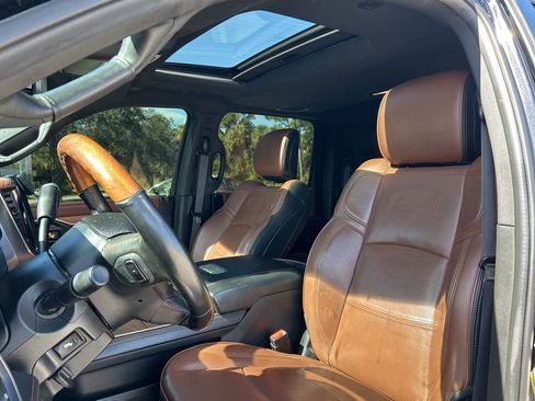 Used 2022 RAM 3500 Limited image 4