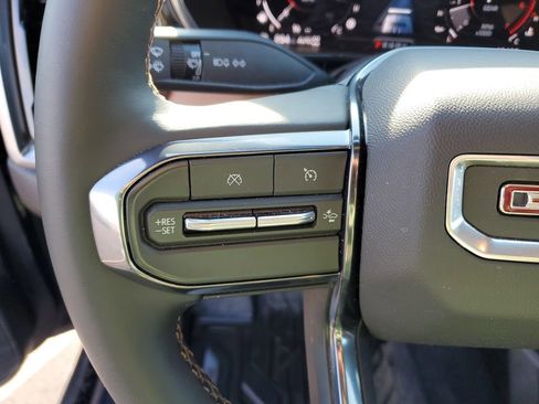 Used 2024 GMC Canyon AT4 w/ AT4 Premium Package image 20