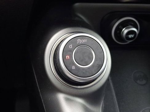 Used 2024 Alfa Romeo Tonale Ti w/ Premium Interior Package image 25