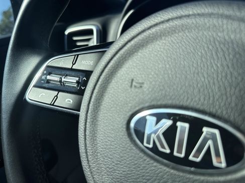 Used 2021 Kia Sportage S image 14