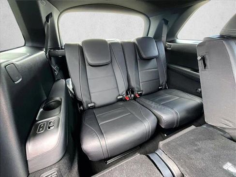 New 2026 Mercedes-Benz GLS 580 4MATIC image 30