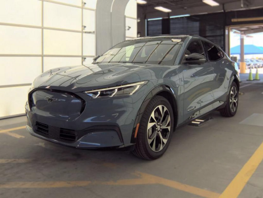 Used 2023 Ford Mustang Mach-E Premium AWD/4WD image 2