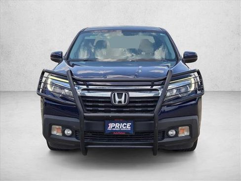 Used 2018 Honda Ridgeline RTL-T image 2