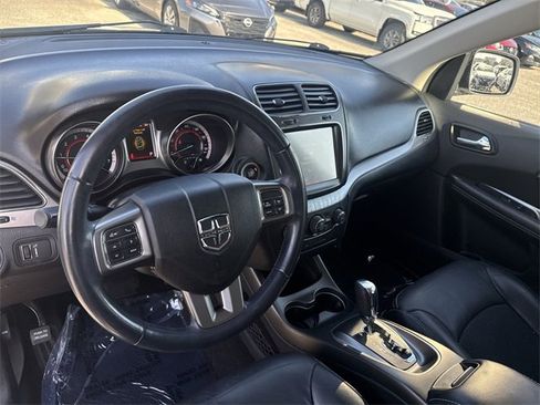 Used 2019 Dodge Journey Crossroad image 16