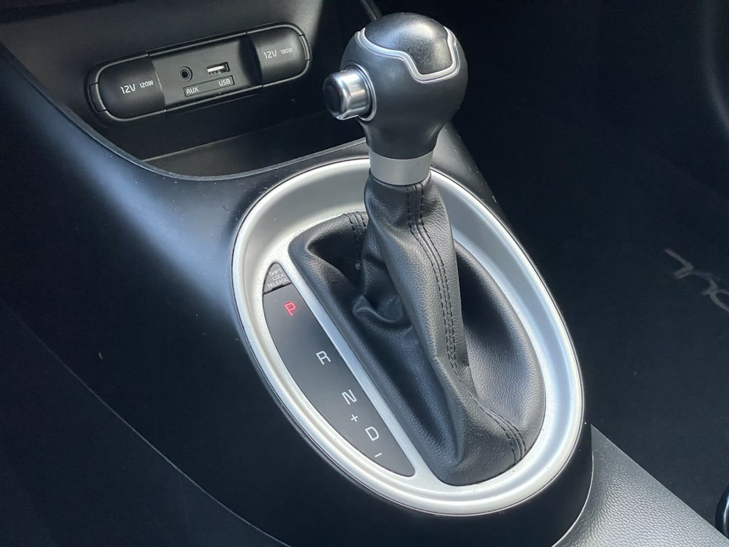 Used 2016 Kia Soul FWD image 29