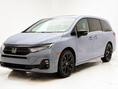 Used 2025 Honda Odyssey Sport-L image 2