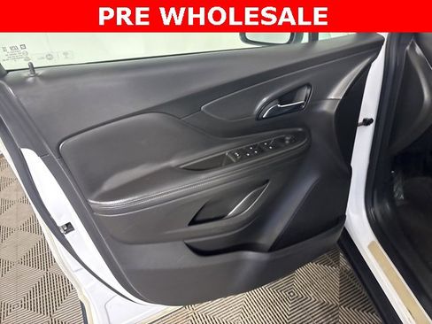 Used 2018 Buick Encore Preferred image 10