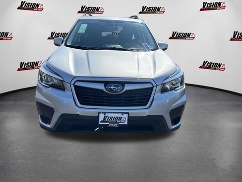 Used 2019 Subaru Forester Premium AWD/4WD image 2