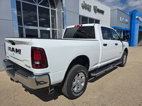 Used 2025 RAM 2500 Big Horn AWD/4WD image 5