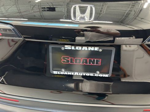 Certified 2024 Honda HR-V Sport image 17