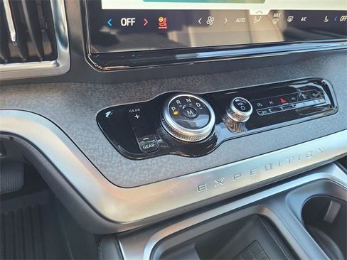 New 2025 Ford Expedition Tremor image 21