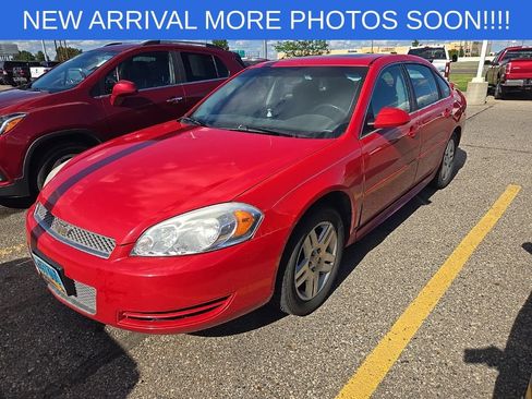 Used 2012 Chevrolet Impala LT w/ LT Sunroof Package FWD image 9