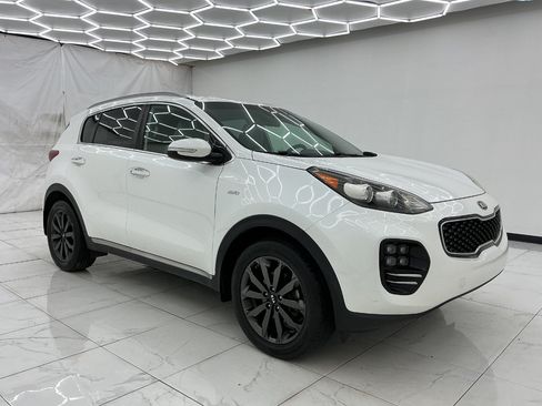 Used 2019 Kia Sportage EX w/ EX Sport Appearance Package AWD/4WD image 7