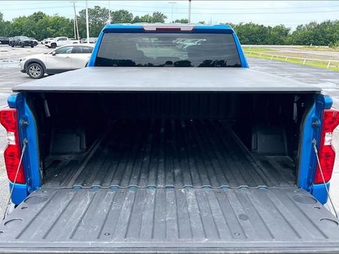 Used 2024 Chevrolet Silverado 1500 Custom AWD/4WD image 7