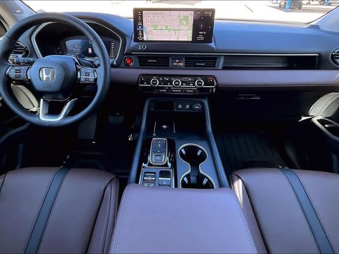 New 2026 Honda Pilot Touring image 5