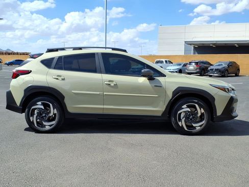 Used 2026 Subaru Crosstrek 2.5i Limited w/ Crosstrek Mirror Package AWD/4WD image 8