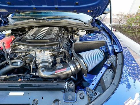 Used 2019 Chevrolet Camaro ZL1 image 89