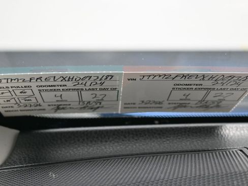 Used 2017 Toyota RAV4 LE w/ Carpet Mat Package image 12